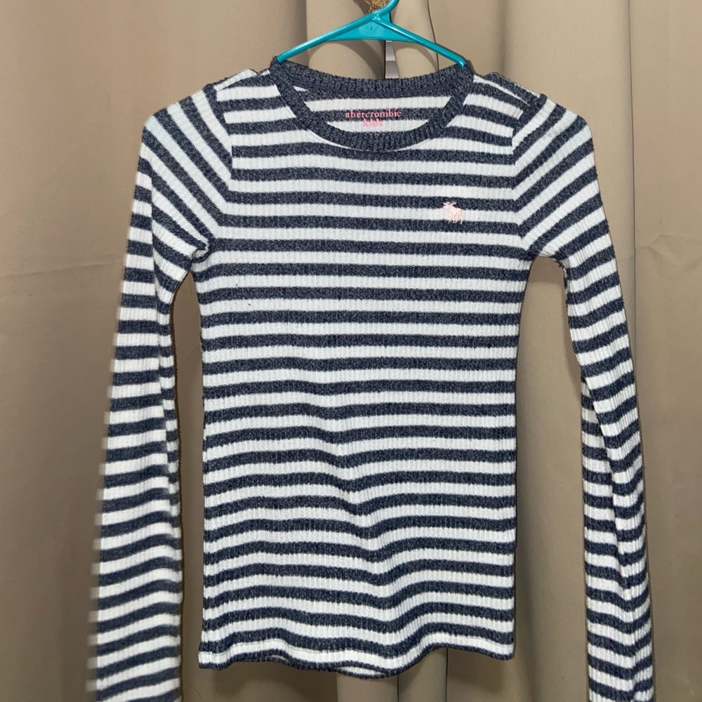 Ambercombie long sleeve